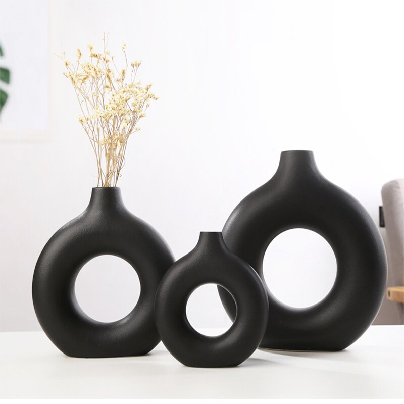 Circular Hollow Nordic Ceramic Vase